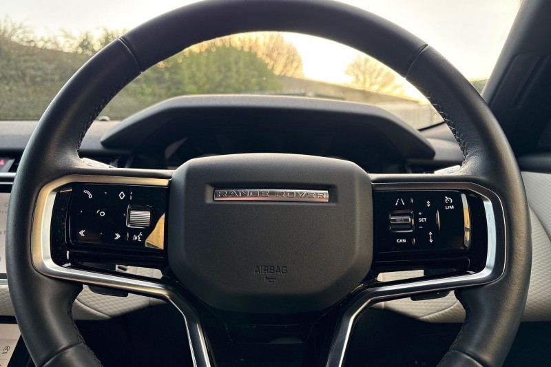 Used Land Rover Range Rover Velar 2022 for sale - 77198364: Photo 27