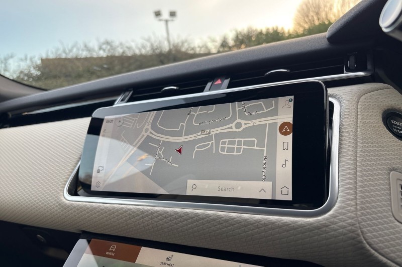 Used Land Rover Range Rover Velar 2022 for sale - 77198364: Photo 31