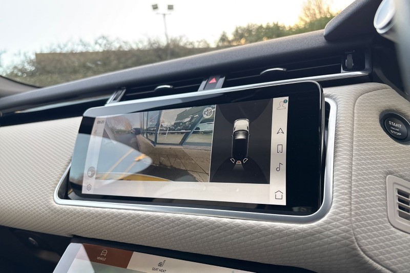 Used Land Rover Range Rover Velar 2022 for sale - 77198364: Photo 32