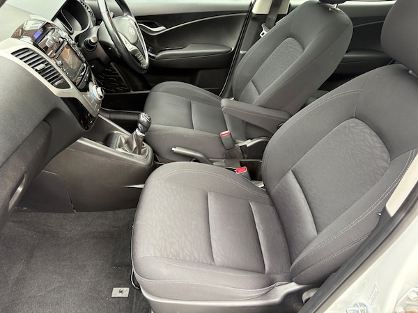 Used Hyundai Ix20 2017 for sale - 76211677: Photo 10