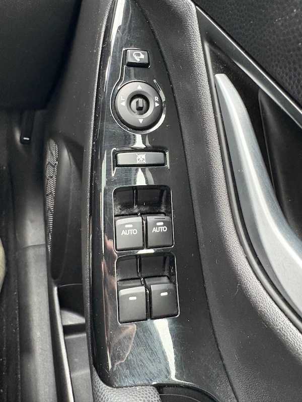 Used Hyundai Ix20 2017 for sale - 76211677: Photo 19