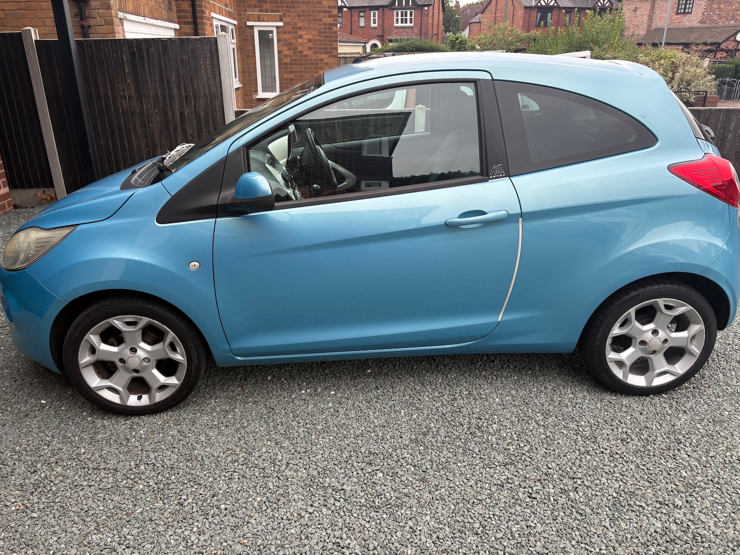 Ford Ka (09) - 1.2 Zetec Hatchback 3dr Petrol Manual Euro 4 (69 ps) - Image 4