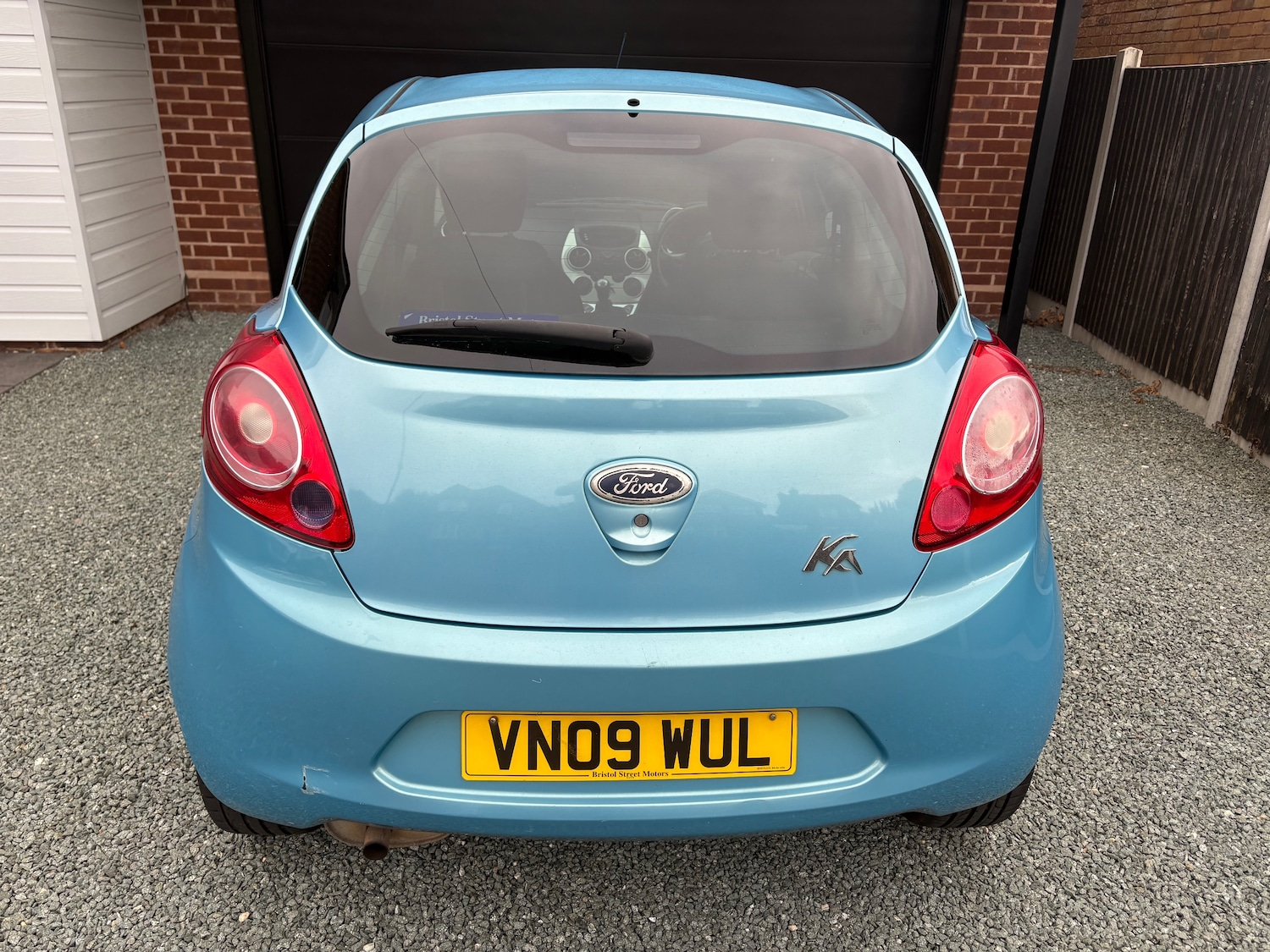 Ford Ka (09) - 1.2 Zetec Hatchback 3dr Petrol Manual Euro 4 (69 ps) - Image 6