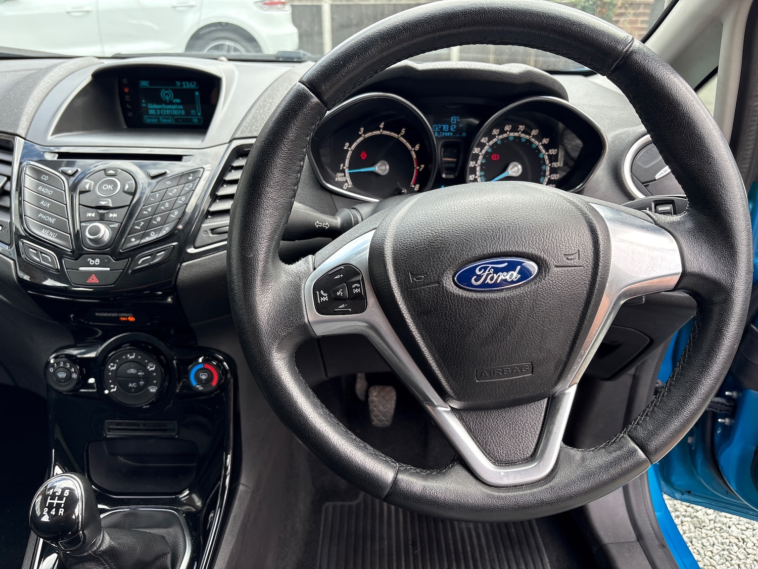 Used Ford Fiesta 2015 for sale - 77403939: Photo 10