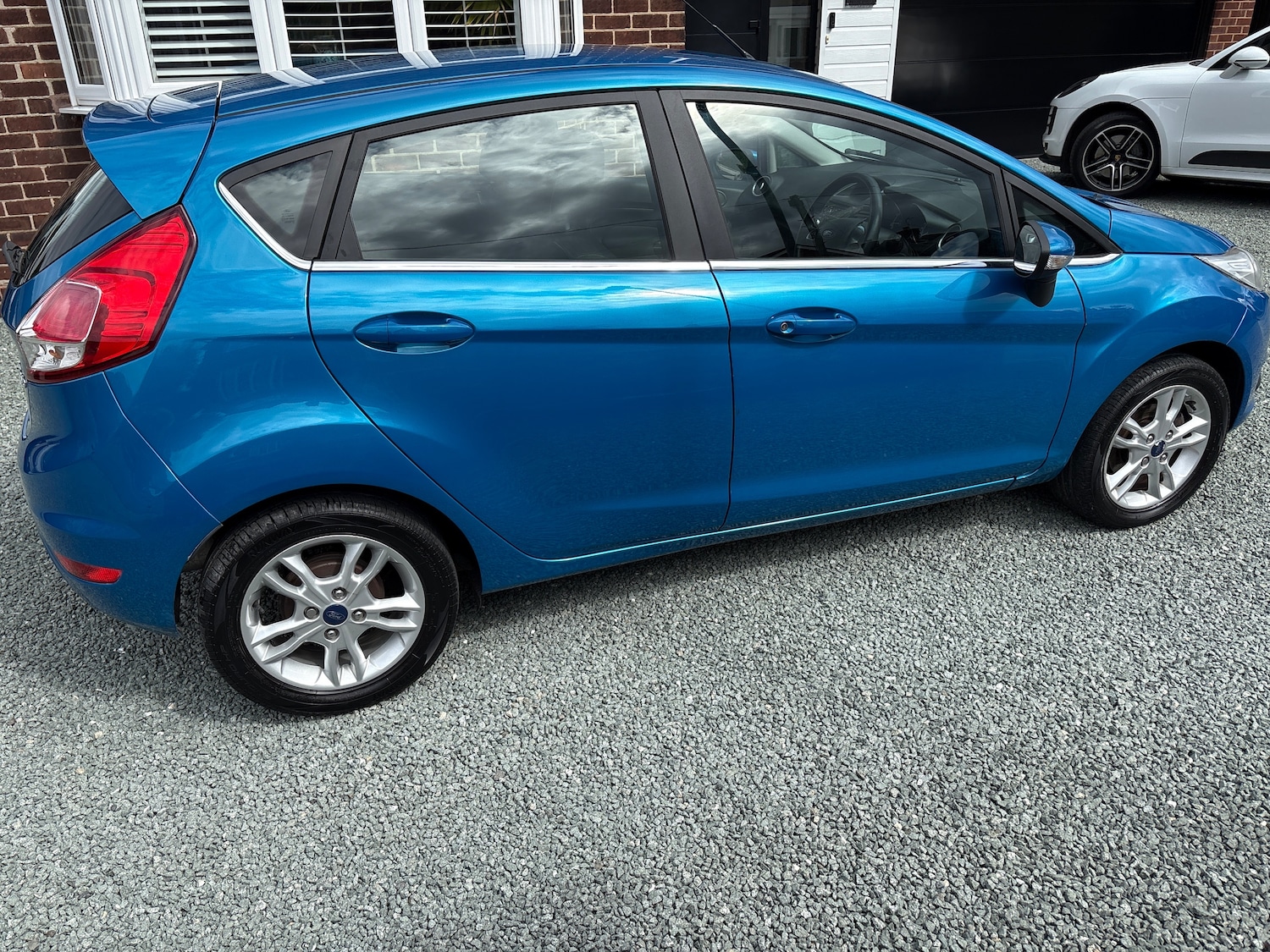 Used Ford Fiesta 2015 for sale - 77403939: Photo 8