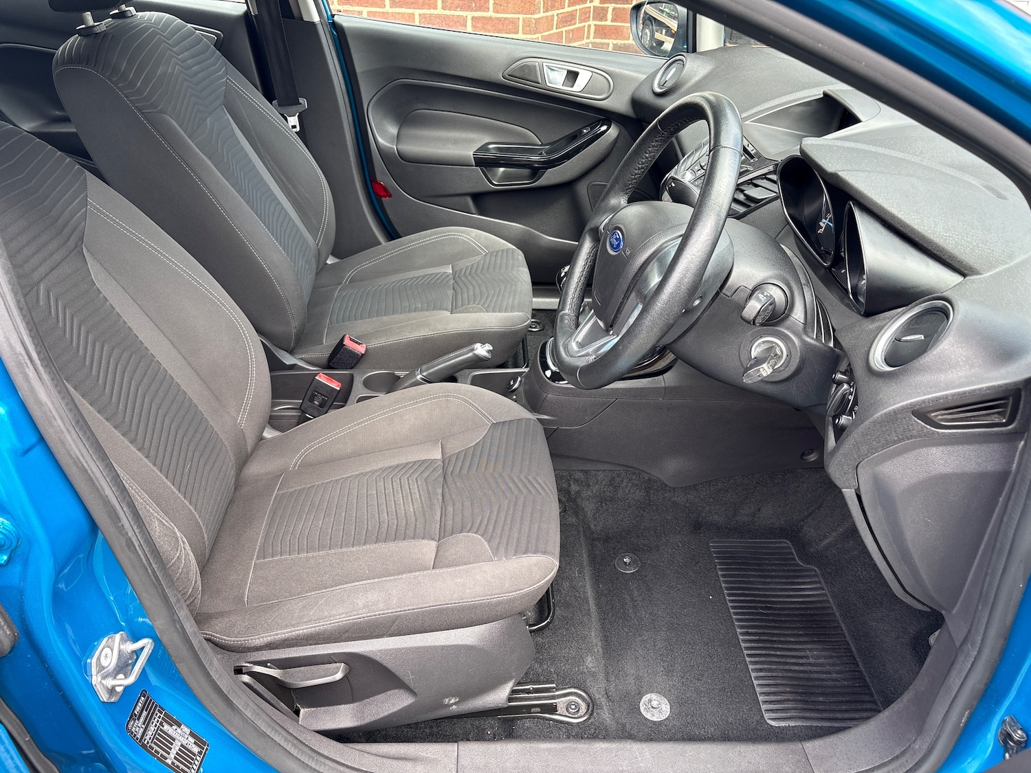 Used Ford Fiesta 2015 for sale - 77403939: Photo 9