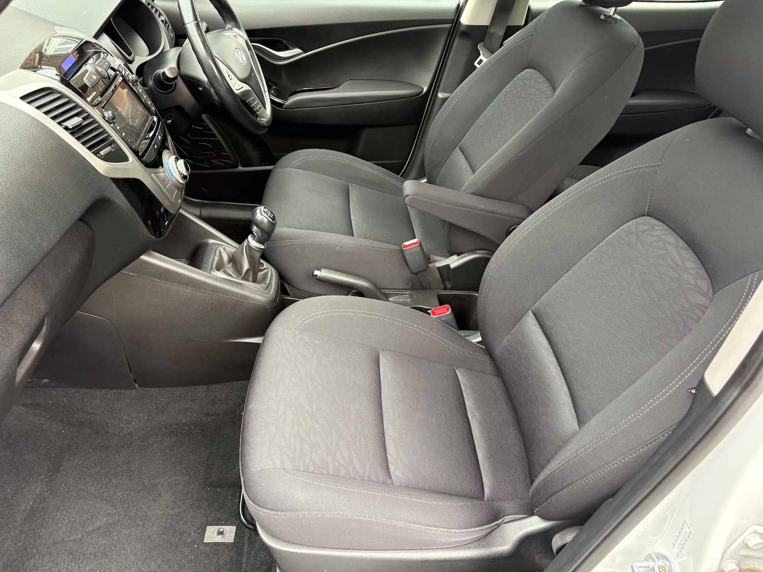 Used Hyundai Ix20 2017 for sale - 77403950: Photo 10