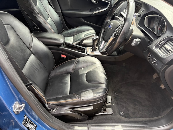 Used Volvo V40 Cross Country 2016 for sale - 75075303: Photo 11
