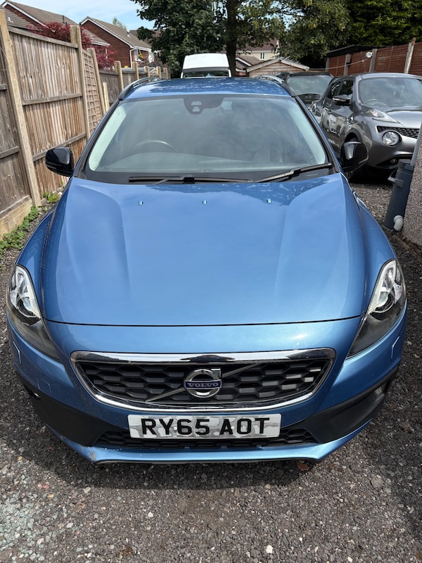 Used Volvo V40 Cross Country 2016 for sale - 75075303: Photo 3