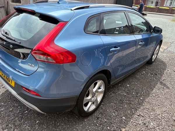 Used Volvo V40 Cross Country 2016 for sale - 75075303: Photo 7