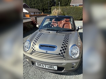 Used MINI Convertible 2007 for sale - 77935537: Photo