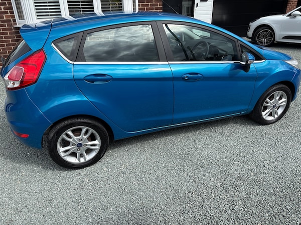 Used Ford Fiesta 2015 for sale - 75740251: Photo 8