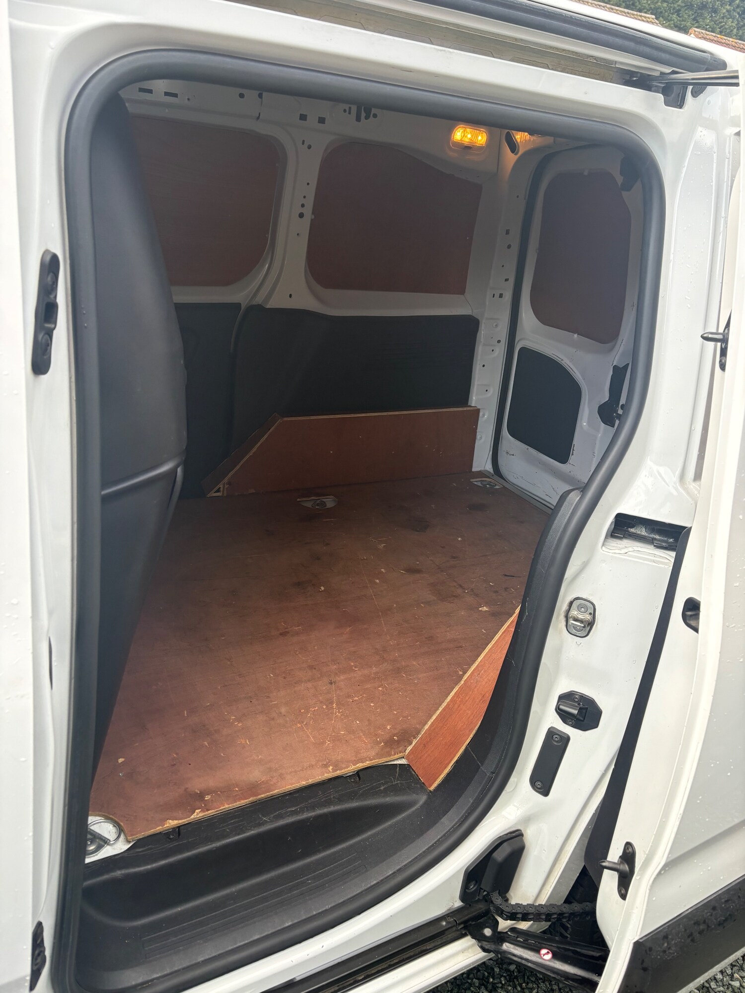 Used Peugeot Partner 2022 for sale - 78016061: Photo 14