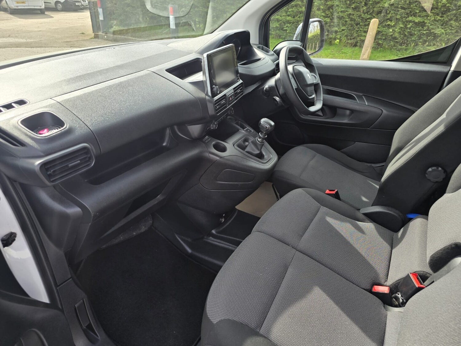 Used Peugeot Partner 2022 for sale - 78016061: Photo 8