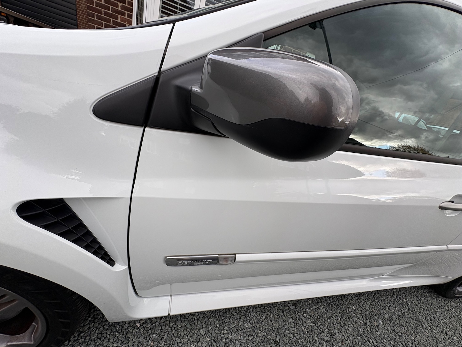 Used Renault Clio 2009 for sale - 76346854: Photo 17