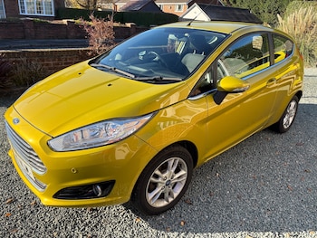 Used Ford Fiesta 2015 for sale - 76650357: Photo