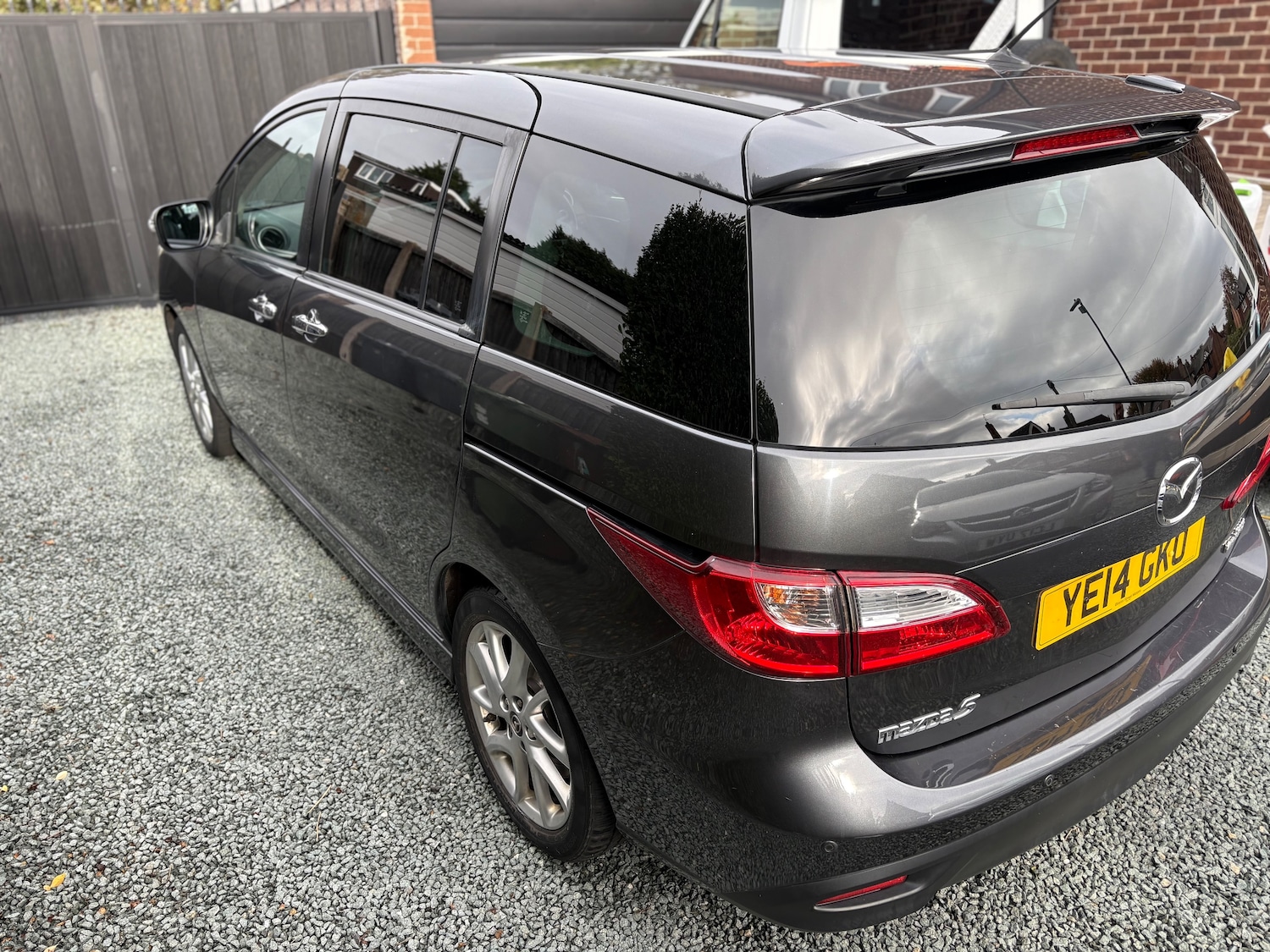 Used Mazda Mazda5 2014 for sale - 76508863: Photo 4