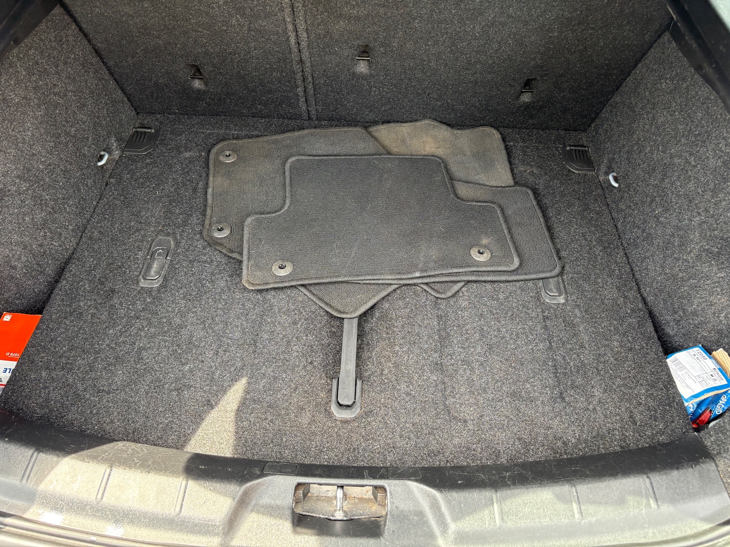 Used Volvo V40 2016 for sale - 77403951: Photo 23