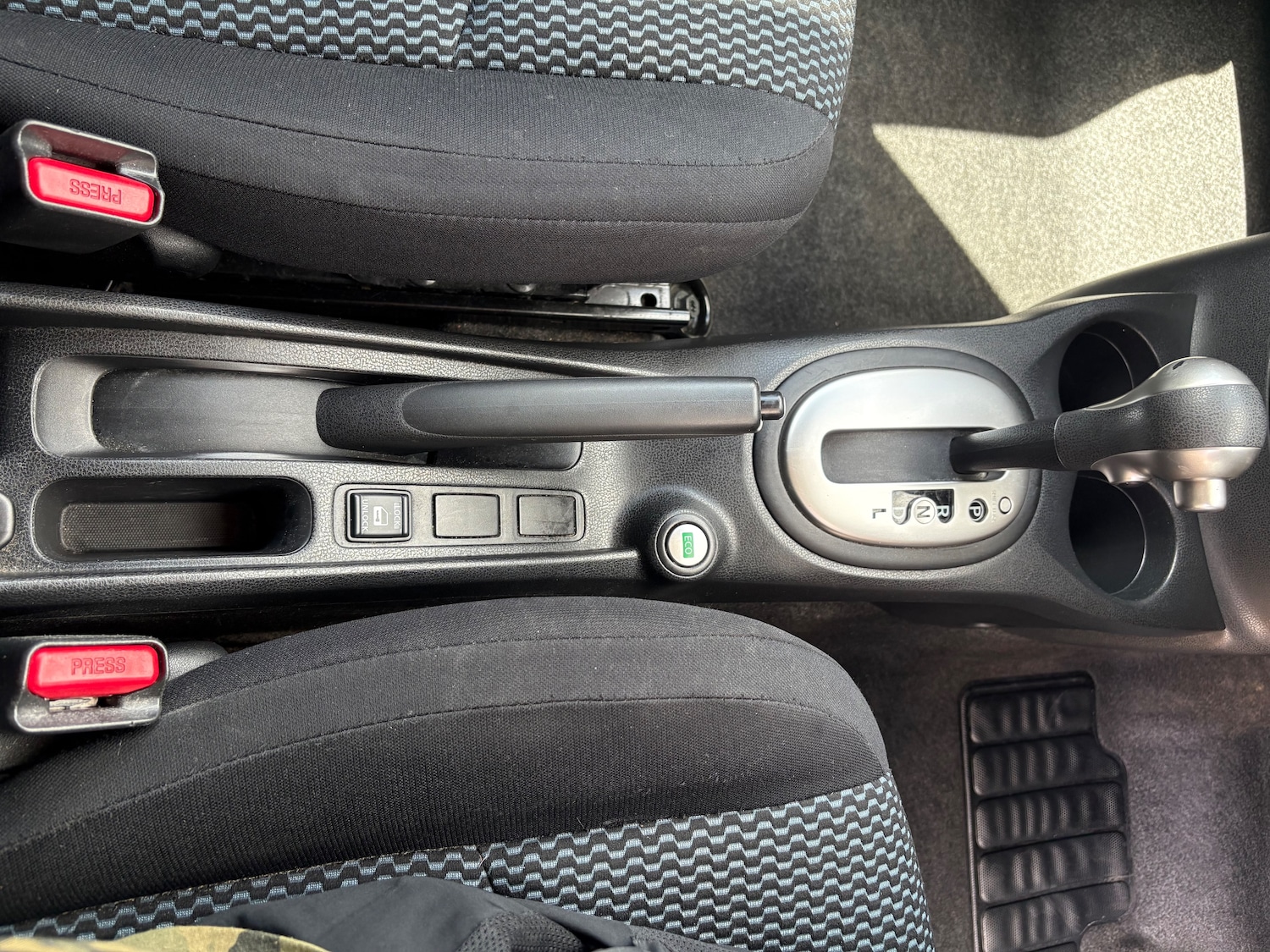 Used Nissan Note 2014 for sale - 76402545: Photo 16