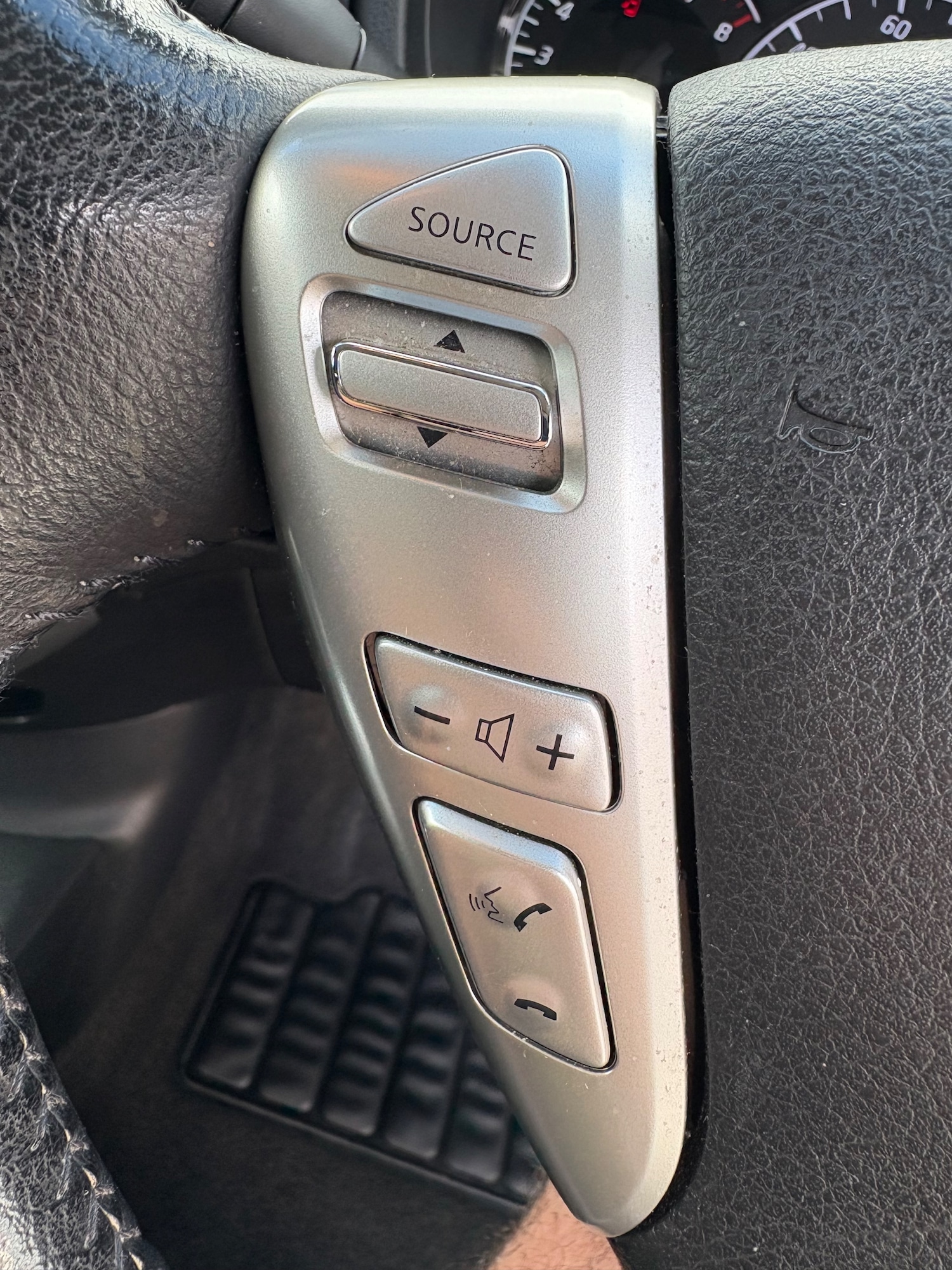 Used Nissan Note 2014 for sale - 76402545: Photo 21