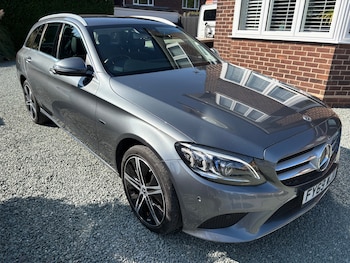 Used Mercedes-Benz C-Class 2019 for sale - 75137523: Photo