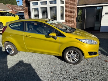 Used Ford Fiesta 2015 for sale - 77403947: Photo