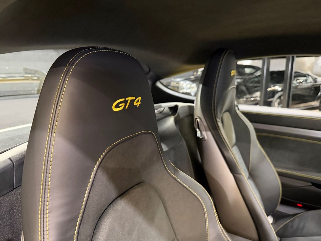 Used Porsche Cayman 2022 for sale - 77359870: Photo 12