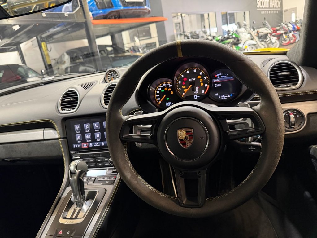 Used Porsche Cayman 2022 for sale - 77359870: Photo 17