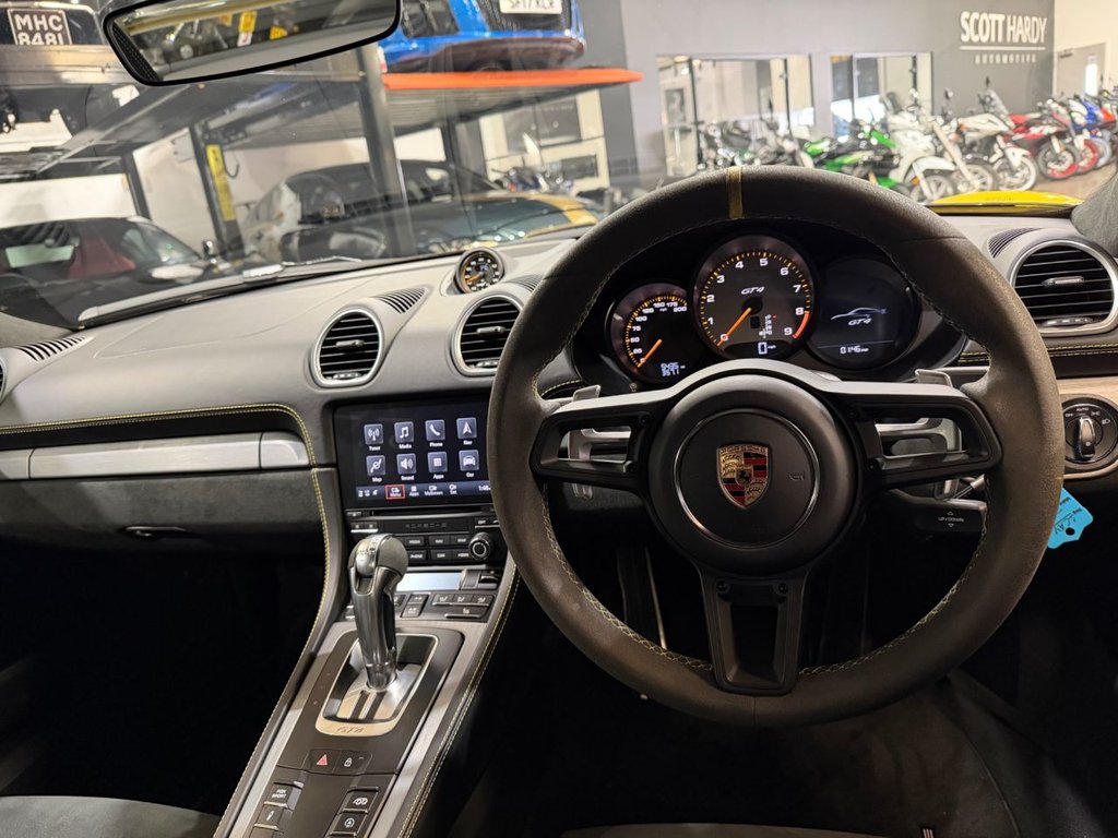 Used Porsche Cayman 2022 for sale - 77359870: Photo 18