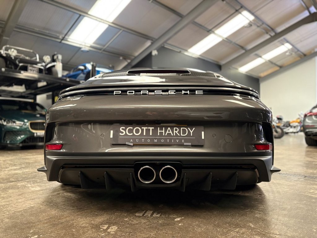 Used Porsche 911 2023 for sale - 77355684: Photo 24