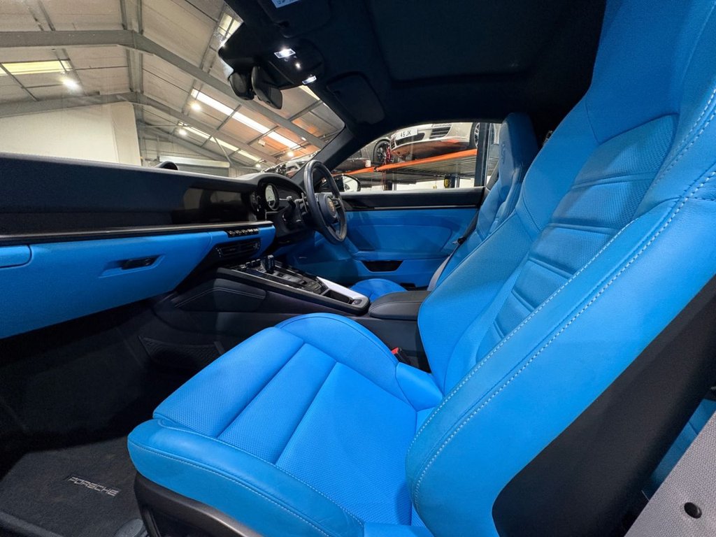 Used Porsche 911 2022 for sale - 77355644: Photo 36