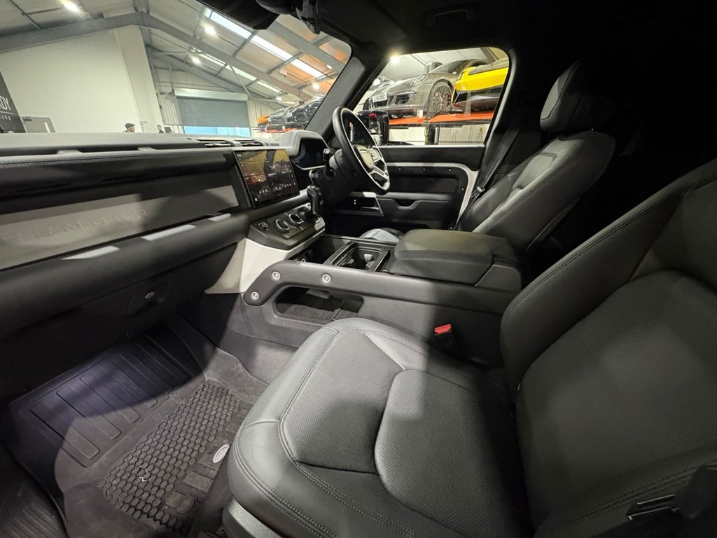Used Land Rover Defender 2023 for sale - 78224606: Photo 33
