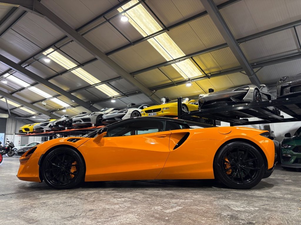 Used McLaren Artura 2022 for sale - 77422522: Photo 17
