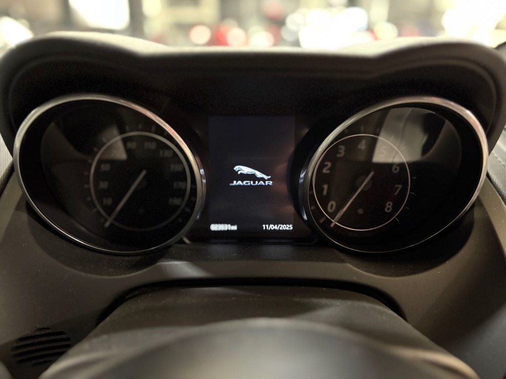 Used Jaguar F-Type 2014 for sale - 78224625: Photo 24