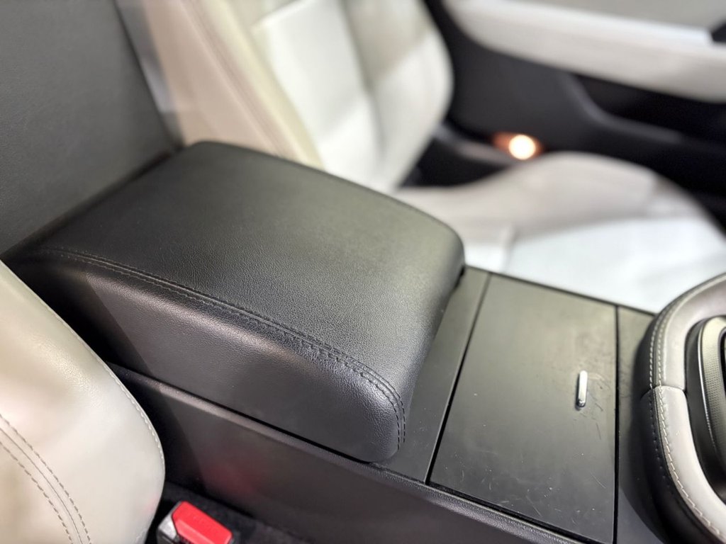 Used Jaguar F-Type 2014 for sale - 78224625: Photo 30