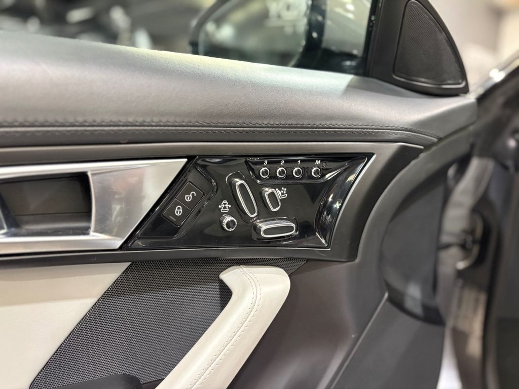 Used Jaguar F-Type 2014 for sale - 78224625: Photo 38