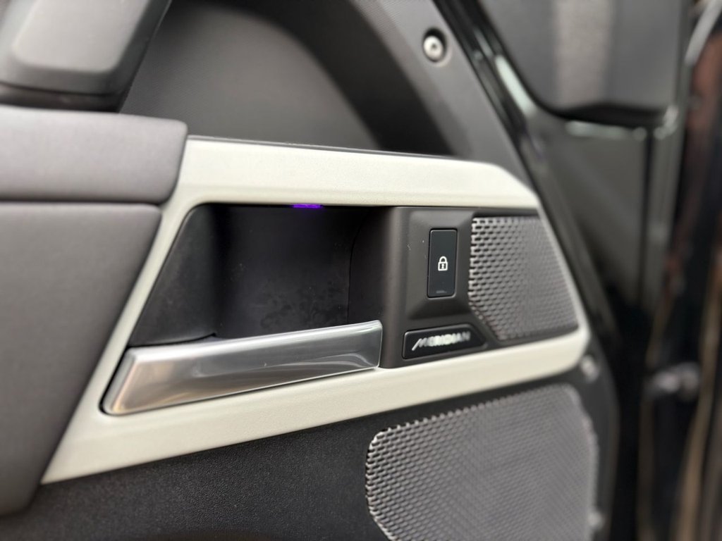 Used Land Rover Defender 2024 for sale - 77359865: Photo 32