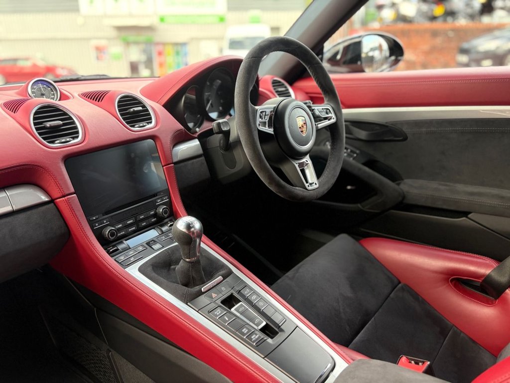 Used Porsche Other 2020 for sale - 77359862: Photo 27