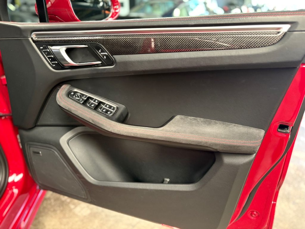 Used Porsche Macan 2018 for sale - 77359863: Photo 29