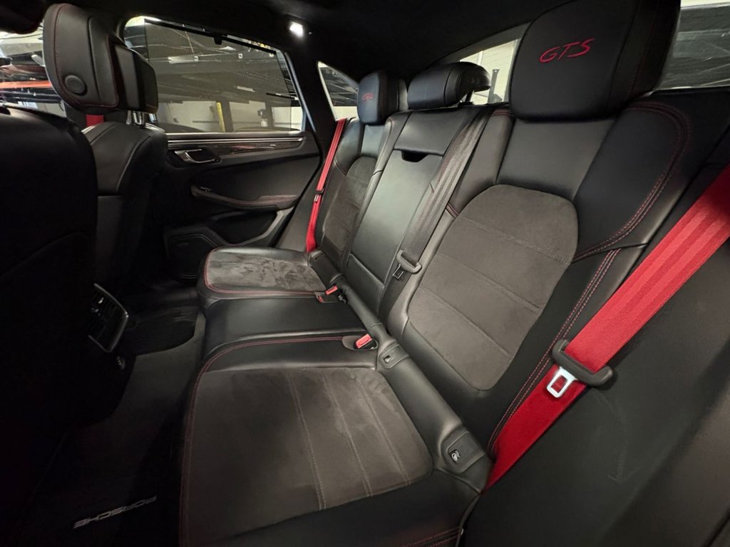 Used Porsche Macan 2018 for sale - 77359863: Photo 35