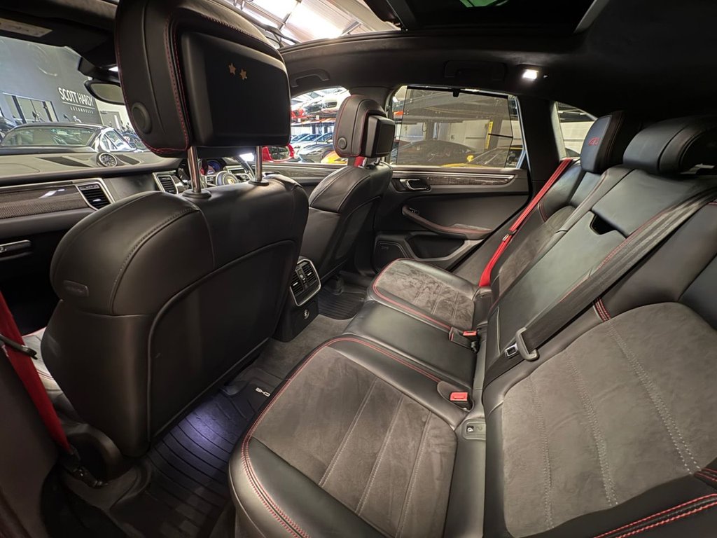 Used Porsche Macan 2018 for sale - 77359863: Photo 39