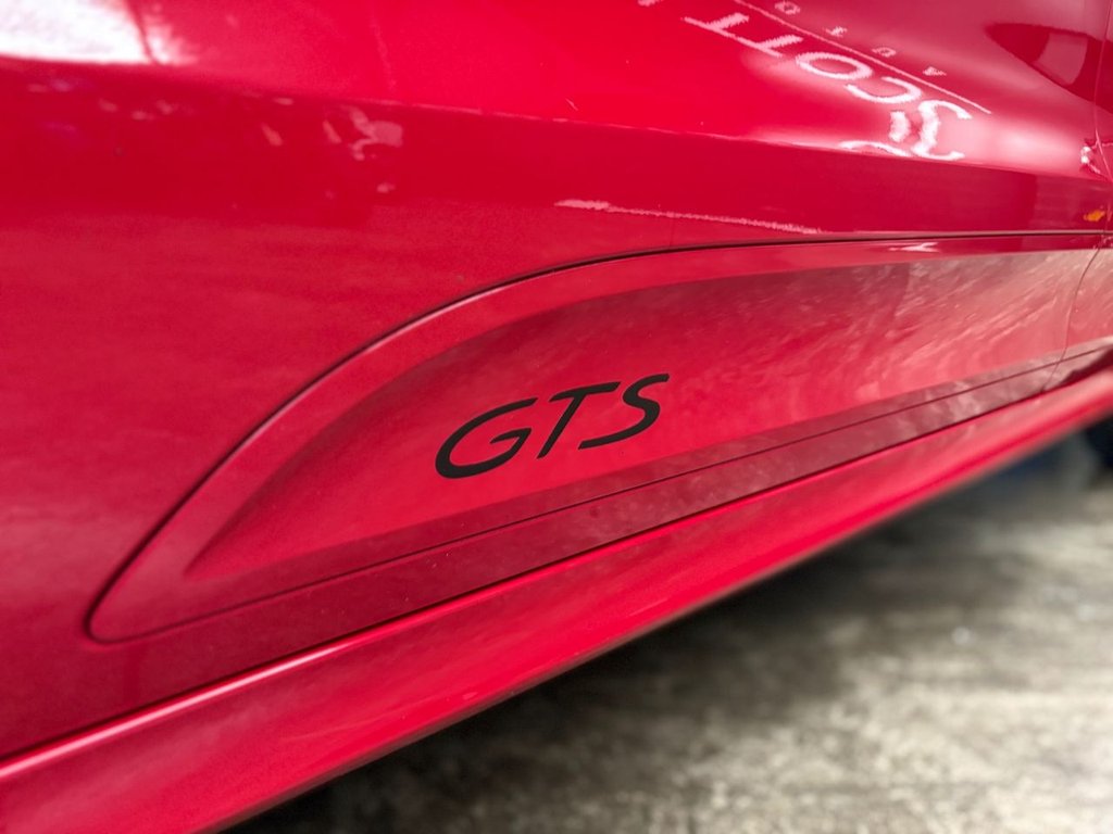 Used Porsche Macan 2018 for sale - 77359863: Photo 49