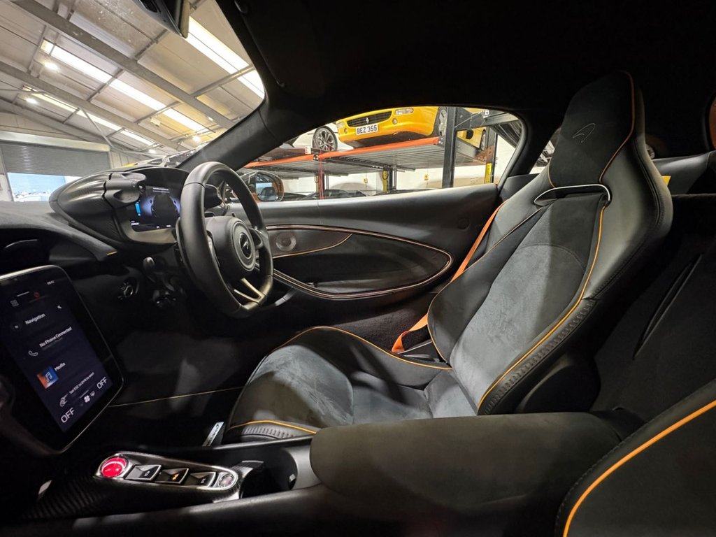 Used McLaren Artura 2022 for sale - 78016945: Photo 37