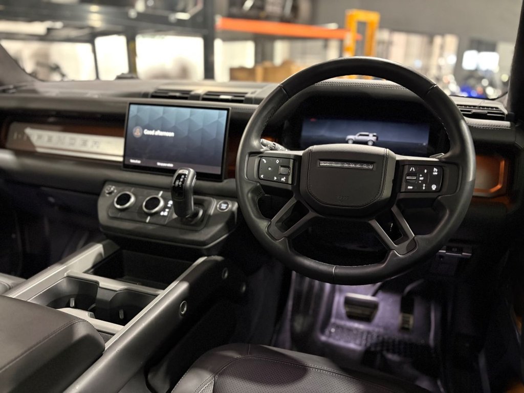 Used Land Rover Defender 2025 for sale - 77359860: Photo 22