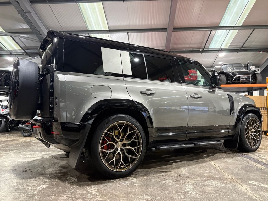 Used Land Rover Defender 2025 for sale - 77359860: Photo 24