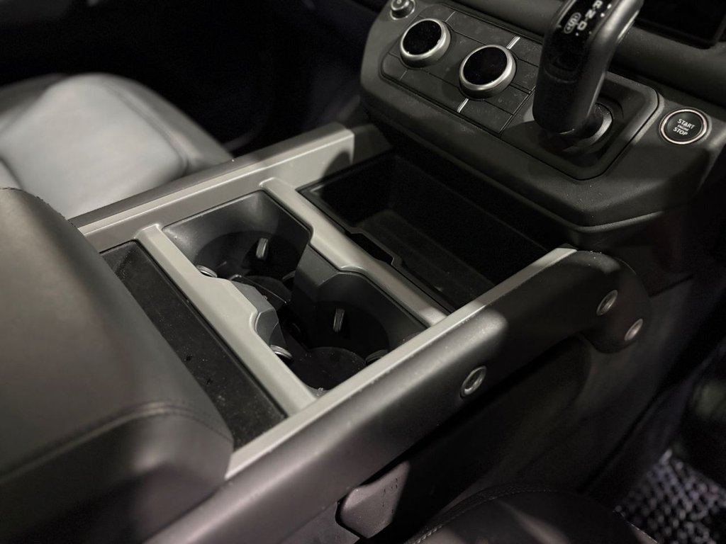 Used Land Rover Defender 2025 for sale - 77359860: Photo 25