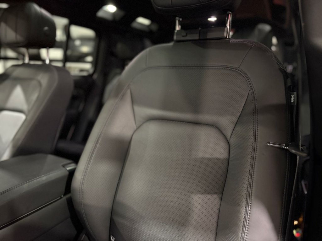 Used Land Rover Defender 2025 for sale - 77359860: Photo 30