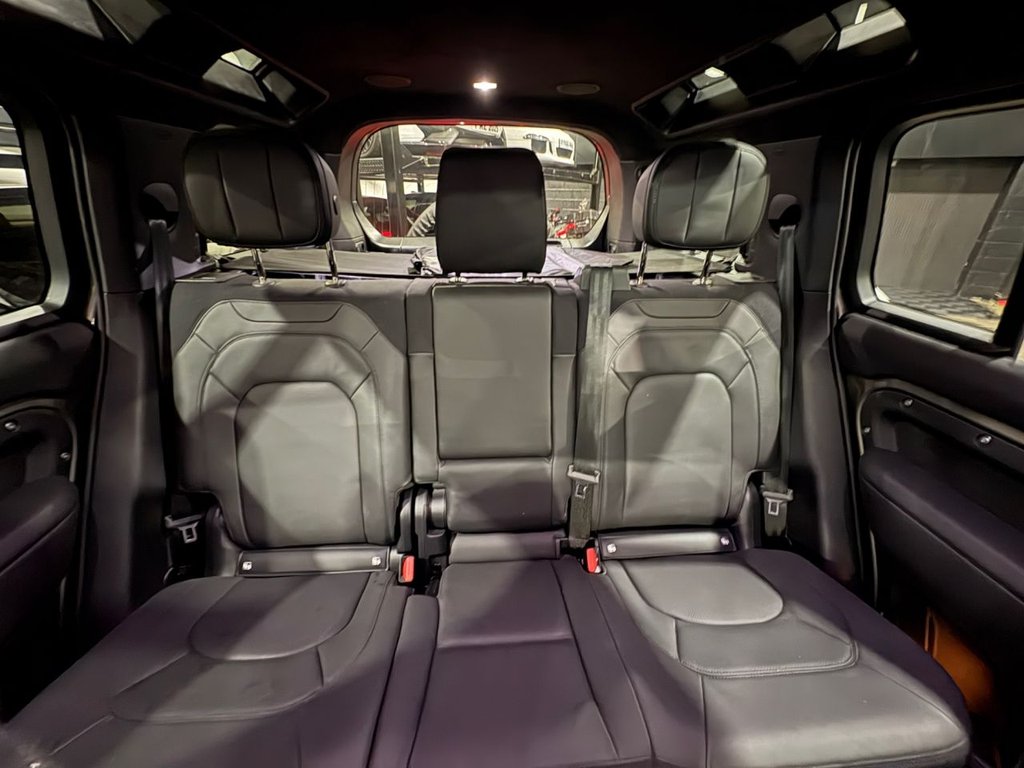Used Land Rover Defender 2025 for sale - 77359860: Photo 35