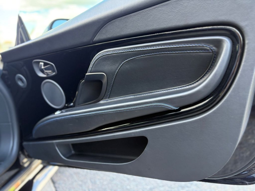 Used Aston Martin DBS 2019 for sale - 77355920: Photo 35