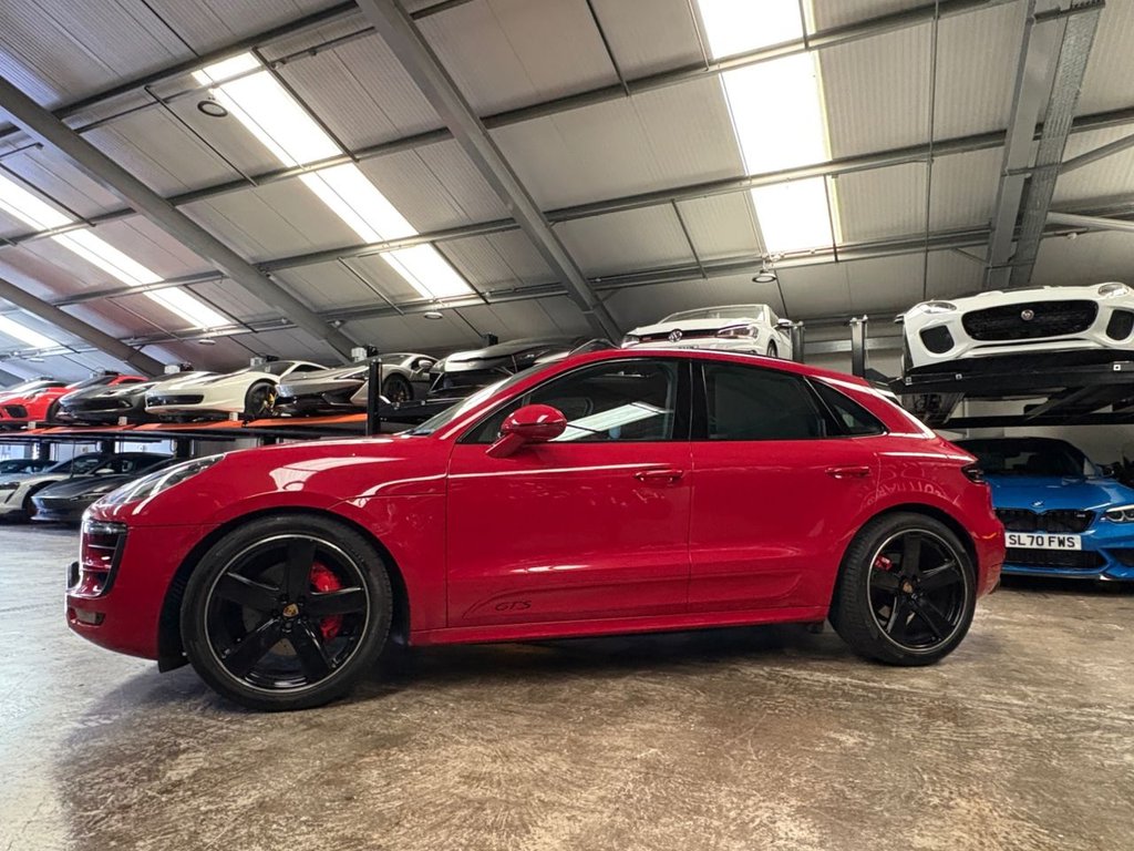 Used Porsche Macan 2018 for sale - 77498460: Photo 19